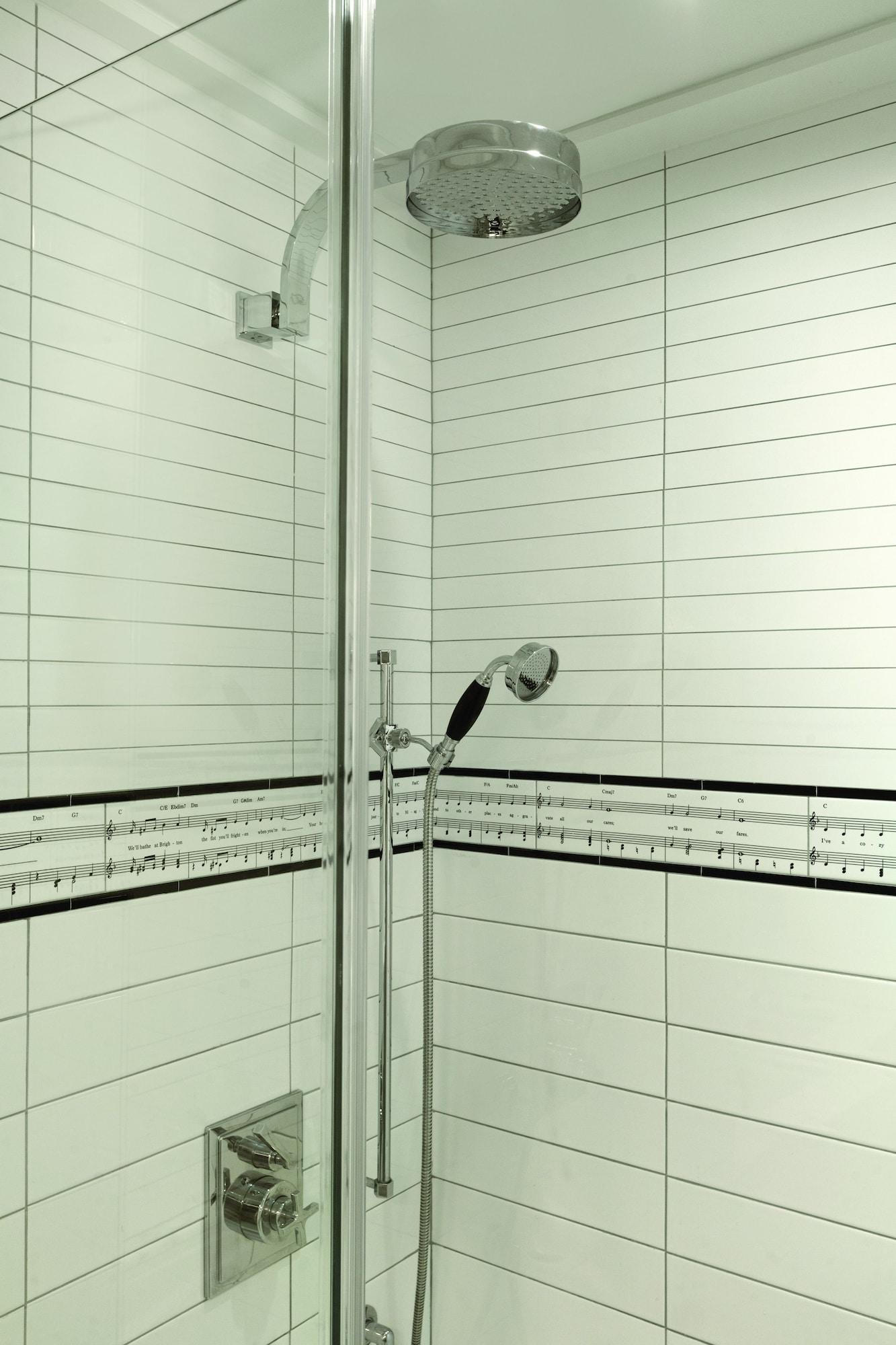 Hotel The Evelyn Nomad Nueva York Exterior foto A shower