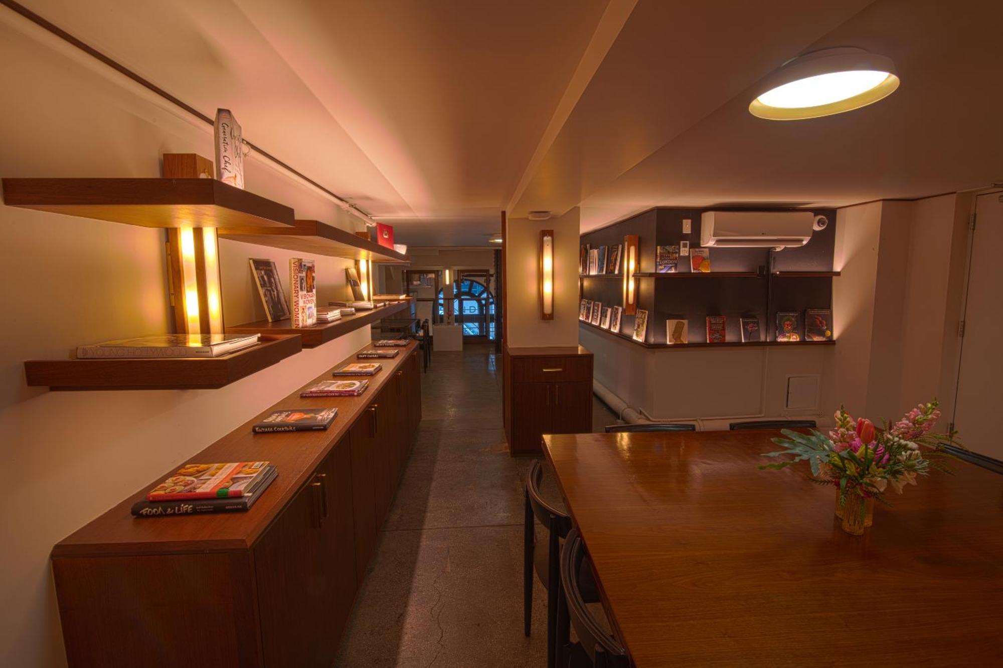Hotel The Evelyn Nomad Nueva York Exterior foto Interior of the library